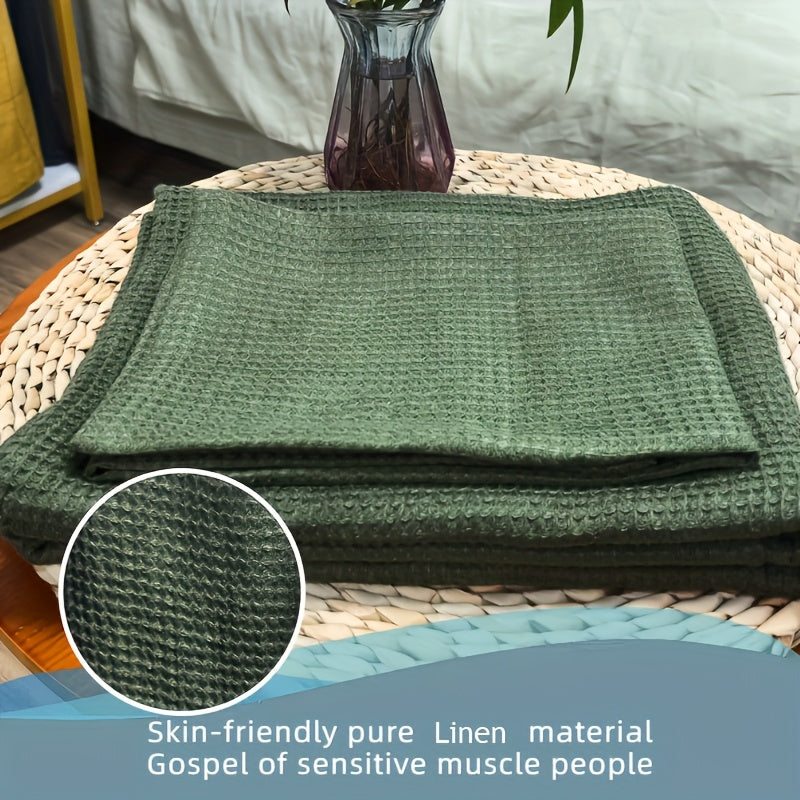 High-Quality 100% Linen Waffle Bath Towel, Ultra-Soft, Lightweight, Highly Absorbent, Quick-Drying Towel Suitable for Bathrooms, Gyms, Showers, Hotels, And Upscale Spas.