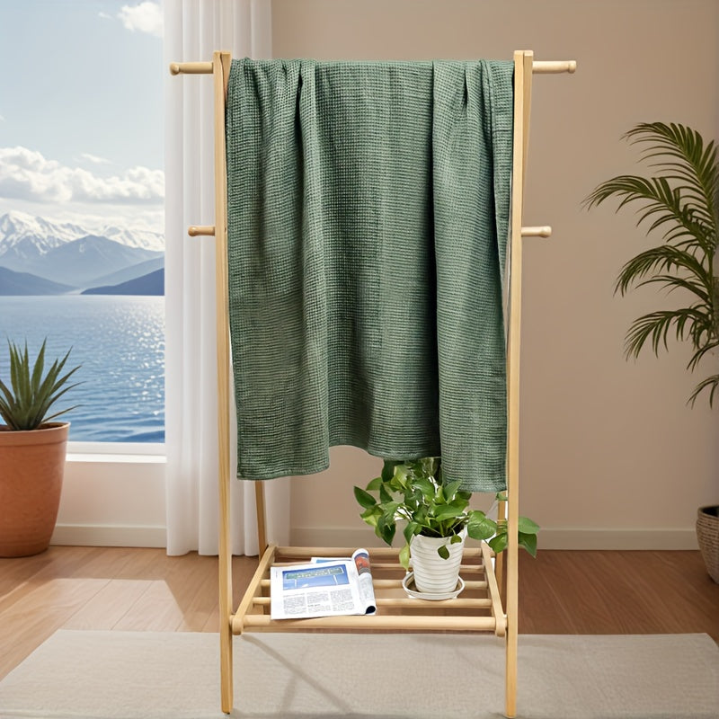 High-Quality 100% Linen Waffle Bath Towel, Ultra-Soft, Lightweight, Highly Absorbent, Quick-Drying Towel Suitable for Bathrooms, Gyms, Showers, Hotels, And Upscale Spas.